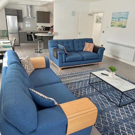 Pier House Luxury Apartment Дингл Экстерьер фото